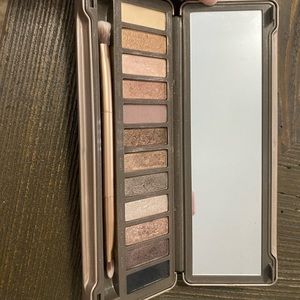 Naked 2 Eyeshadow Pallet